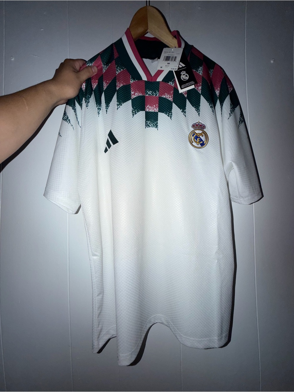 Men Adidas Real Madrid Stadium version jersey Size M